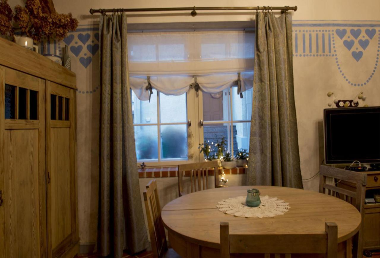 Old Town Fairytale, 2 Bedrooms And Terrace, Tartu Home Екстериор снимка